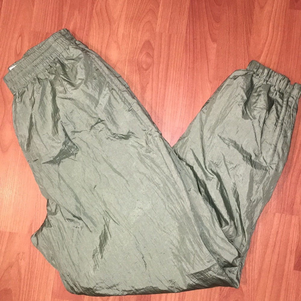 90’s Windbreaker pants